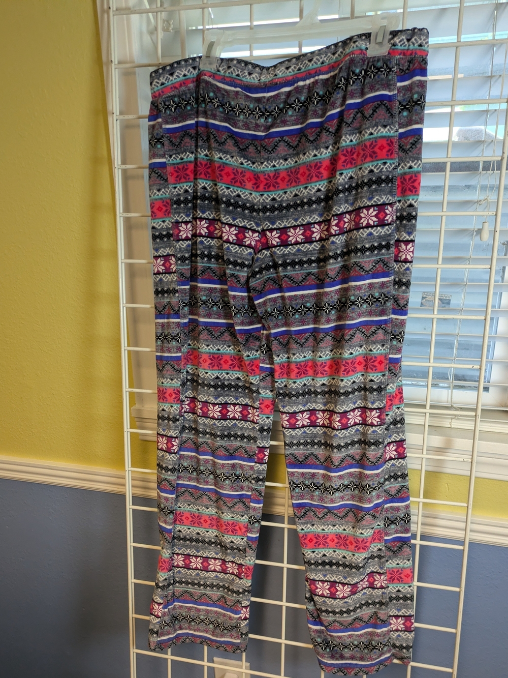 ClimateRight by Cuddl Duds Fleece Pajama Pants Aztec Fair Isle Size L